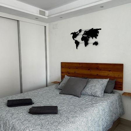 Loft Moderno - Vistas Mar Y Montana - Piscinas Apartment เบนัลมาเดนา ภายนอก รูปภาพ