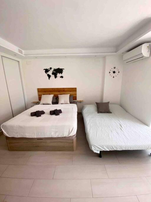 Loft Moderno - Vistas Mar Y Montana - Piscinas Apartment เบนัลมาเดนา ภายนอก รูปภาพ