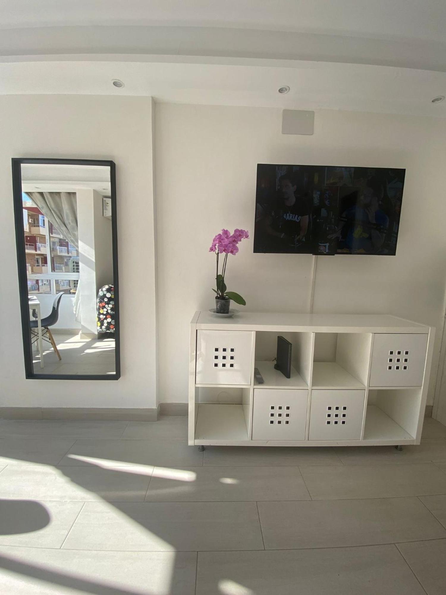 Loft Moderno - Vistas Mar Y Montana - Piscinas Apartment เบนัลมาเดนา ภายนอก รูปภาพ