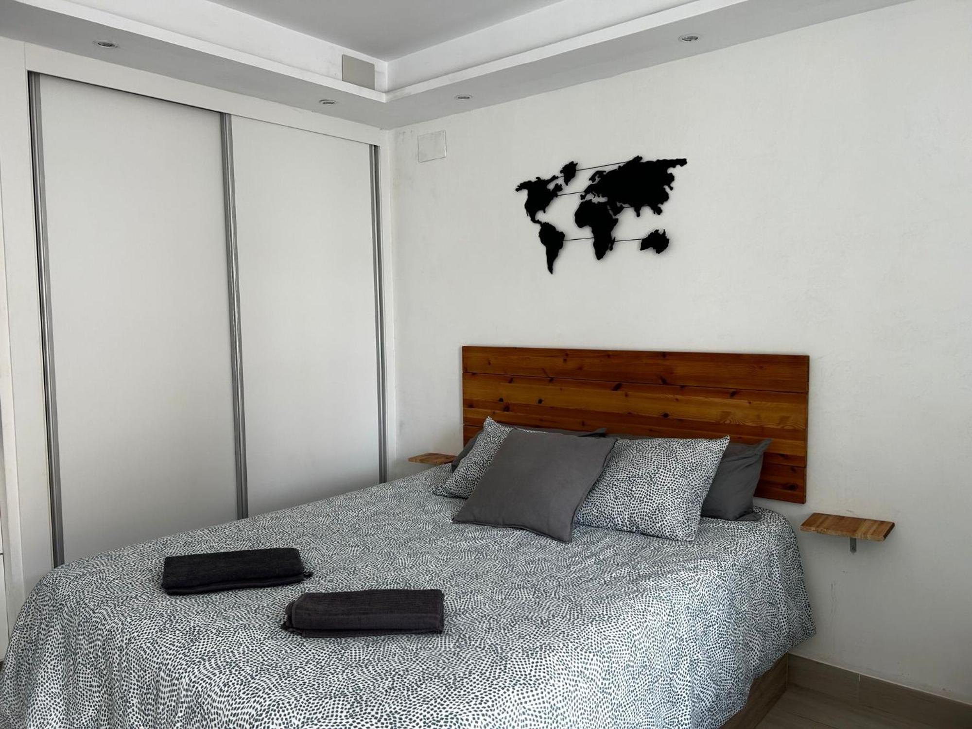 Loft Moderno - Vistas Mar Y Montana - Piscinas Apartment เบนัลมาเดนา ภายนอก รูปภาพ
